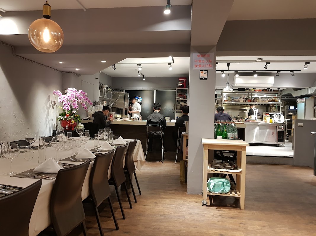 J&amp;J Private Kitchen