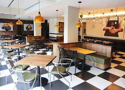 LA ONE Kitchen 歐陸廚房 - 博愛店