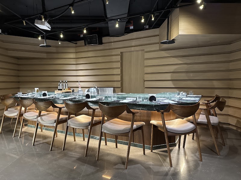 極 Teppanyaki 鐵板燒－台北 大安 鐵板燒餐廳｜鐵板料理｜高級鐵板燒｜頂級和牛鐵板燒｜鐵板燒美食｜包廂餐廳｜情侶約會餐廳